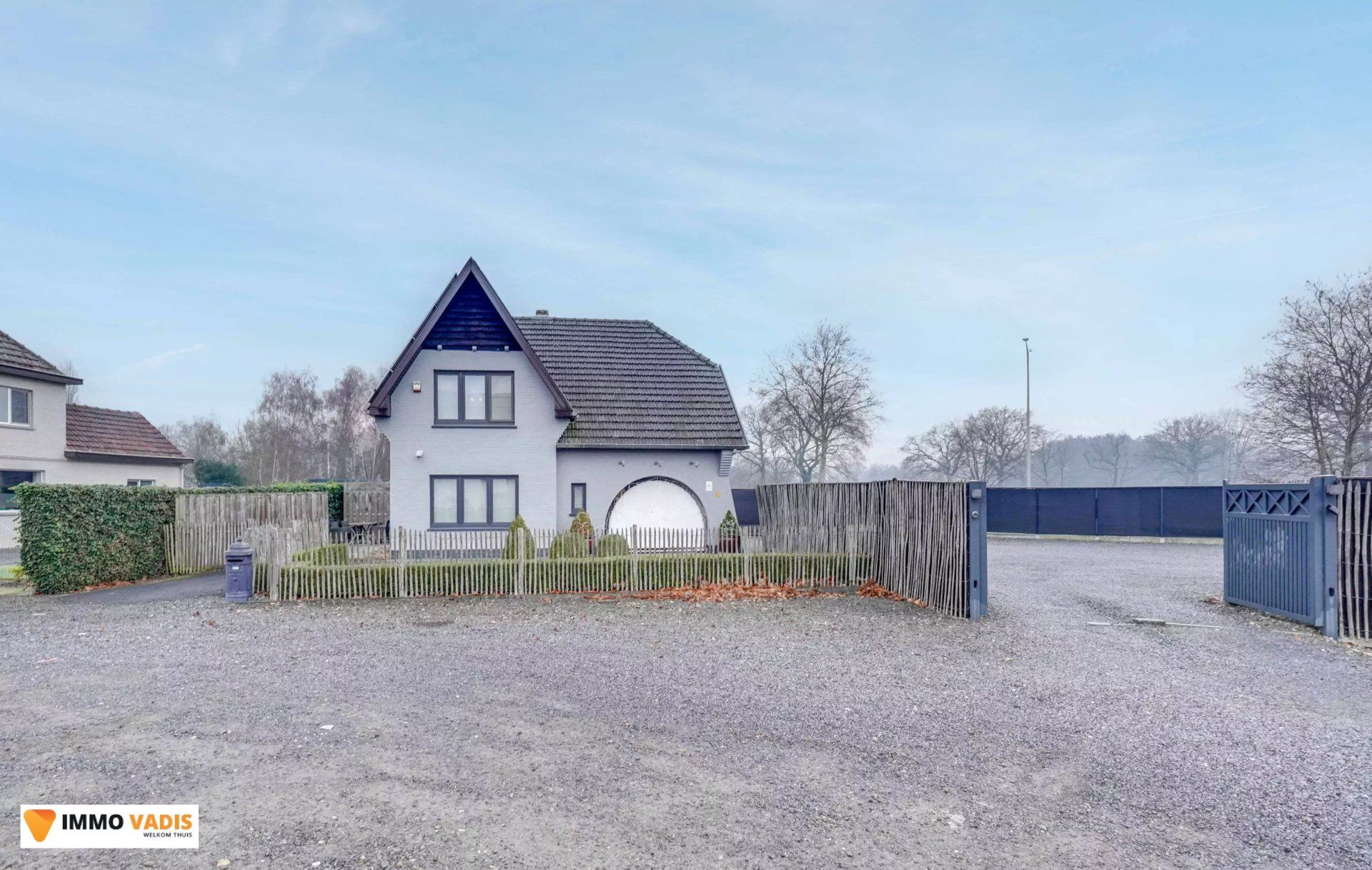 Polyvalente , uitstekend onderhouden villa met vijf slaapkamers foto 2