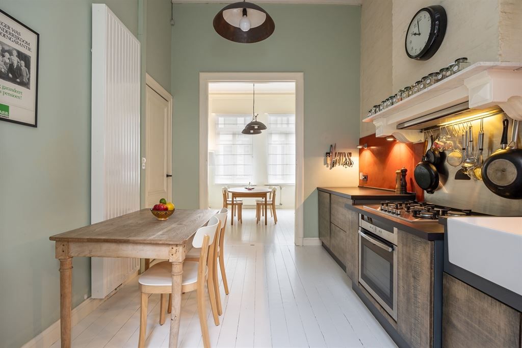Uitzonderlijke burgerwoning op centrale locatie foto 7