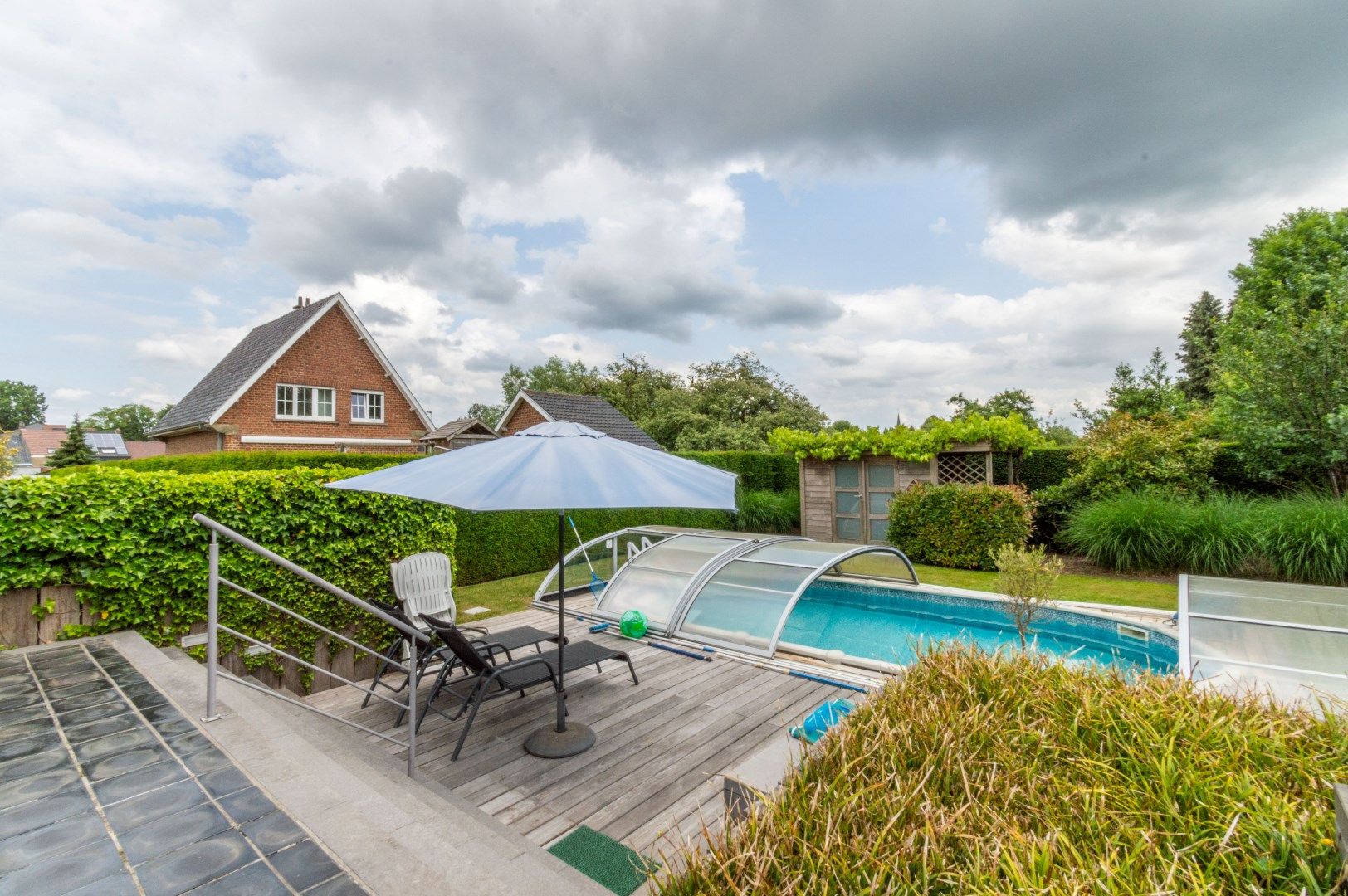 GELIJKVLOERSVILLA MET 3 SLP, GARAGE & ZWEMBAD ! foto 4