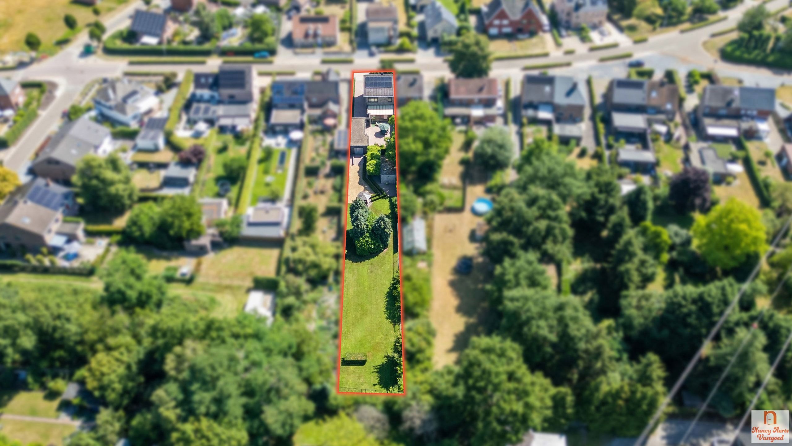 Grondig gerenoveerde woning met kwaliteitsafwerking foto 31