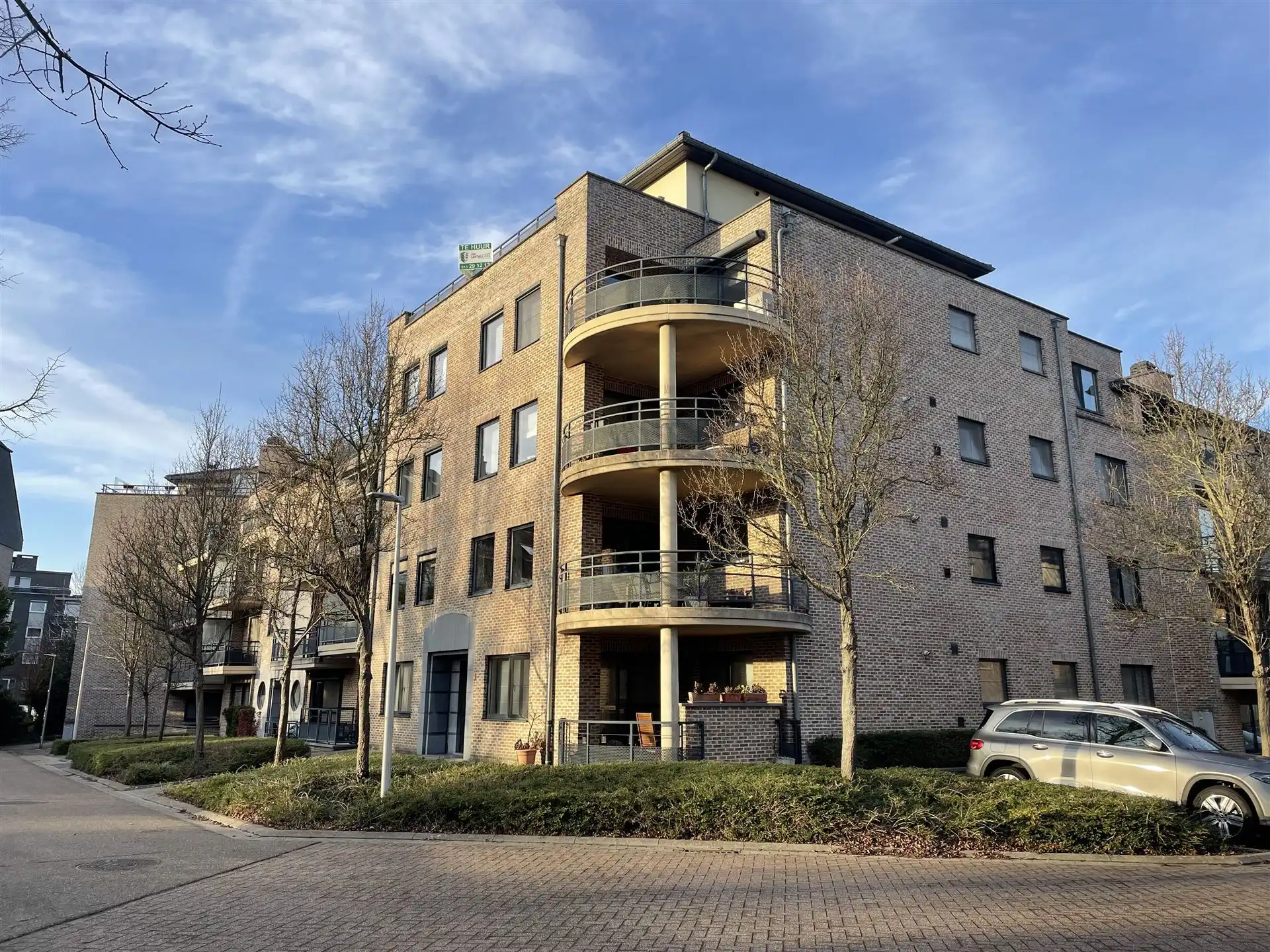 penthouse foto {{pictureIndex}}