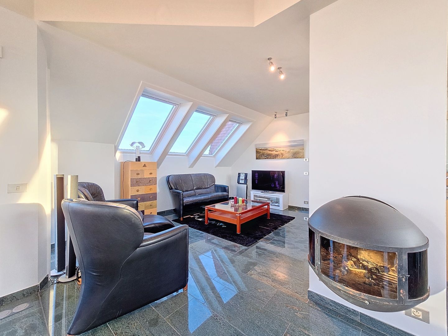 Exclusieve penthouse  met panoramisch zeezicht op een topligging te Sint-Andre (Oostduinkerke) foto 8