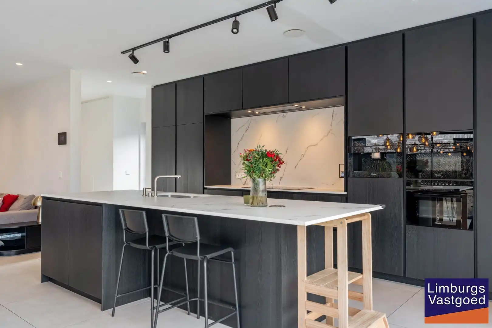 Hoogwaardig afgewerkte gezinswoning, 4 slpk, op 48a23ca, nabij centrum foto 11