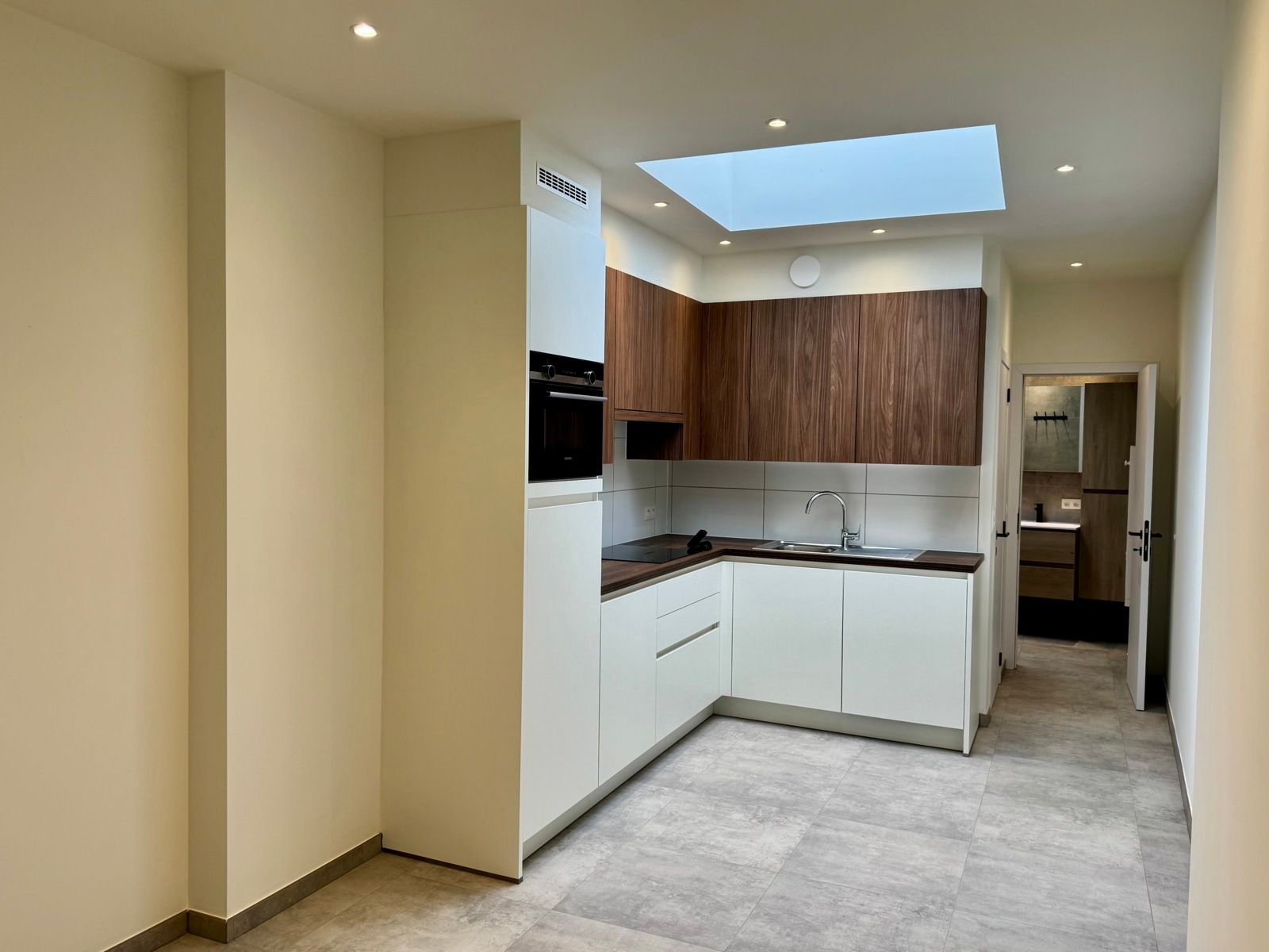 Gerenoveerde rijwoning te huur in centrum Geraardsbergen foto 5