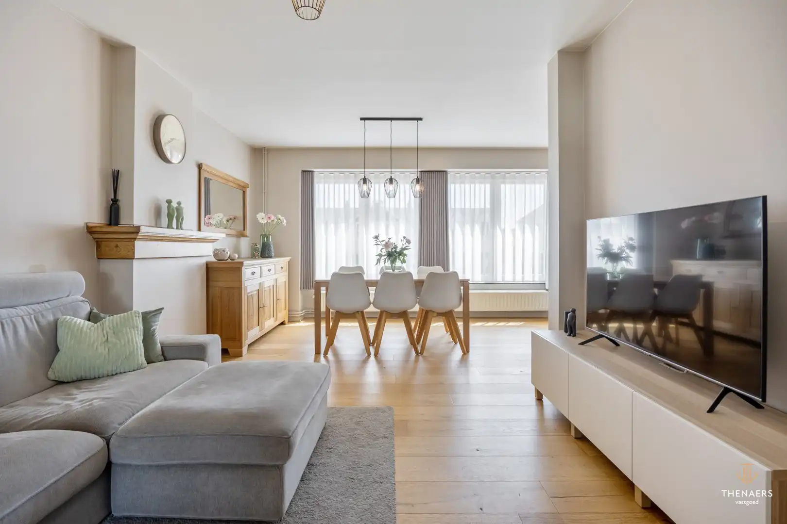 Gerenoveerde bel-etagewoning met garage, stadstuin en 235 m² woonruimte. foto 4