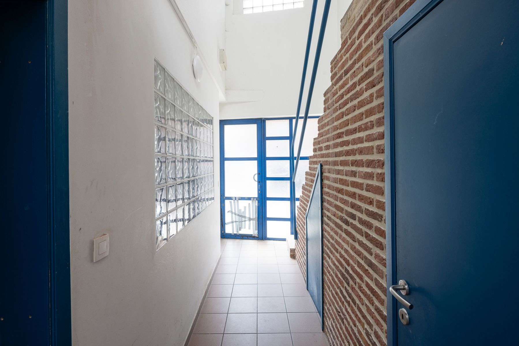 Appartementsgebouw met twee woningen in Oudergem foto 2