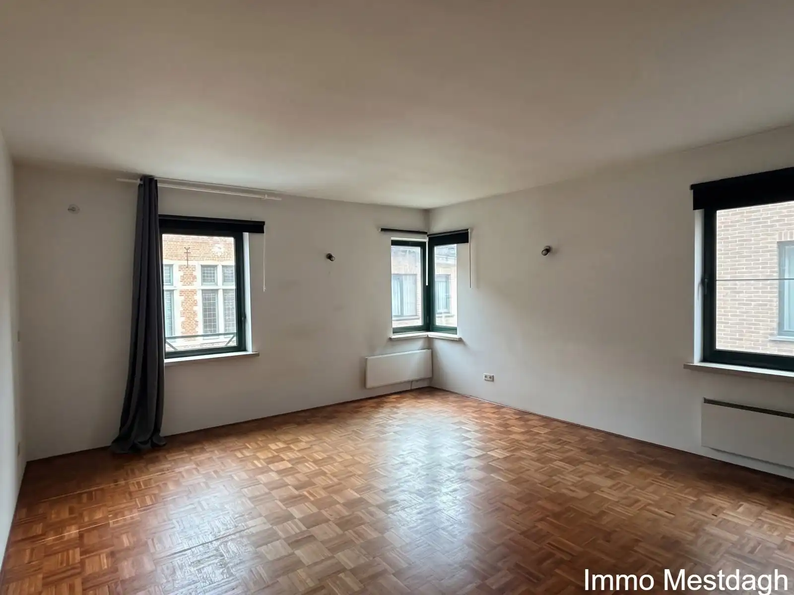 Lichtrijke en comfortabele studio in het hart van Diest foto 3