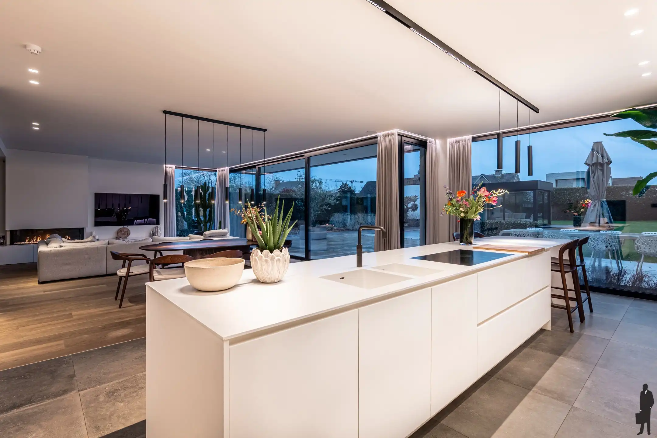 Luxe villa met zwembad en poolhouse vlakbij het centrum van Hoogstraten. foto 11