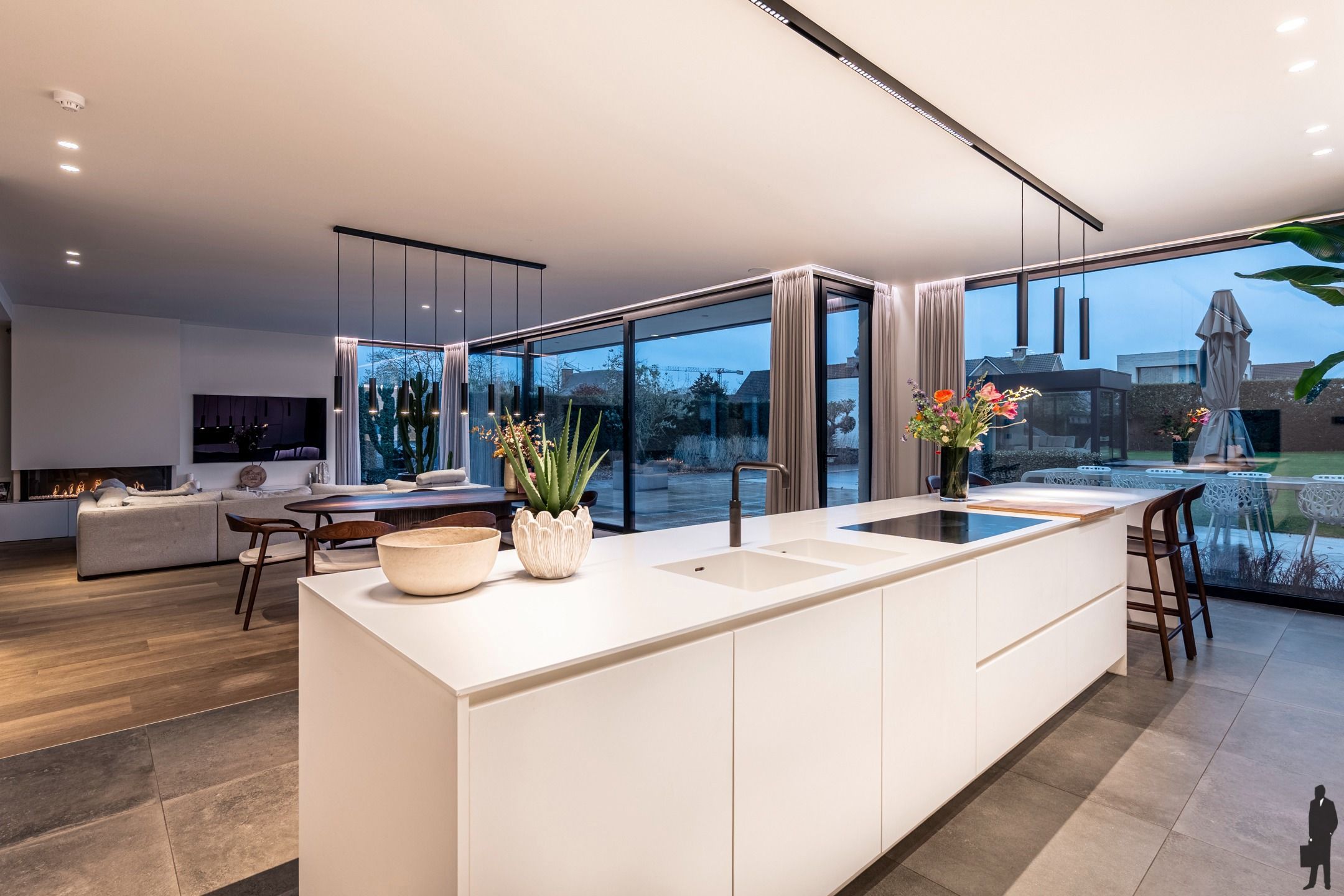 Luxe villa met zwembad en poolhouse vlakbij het centrum van Hoogstraten. foto 11