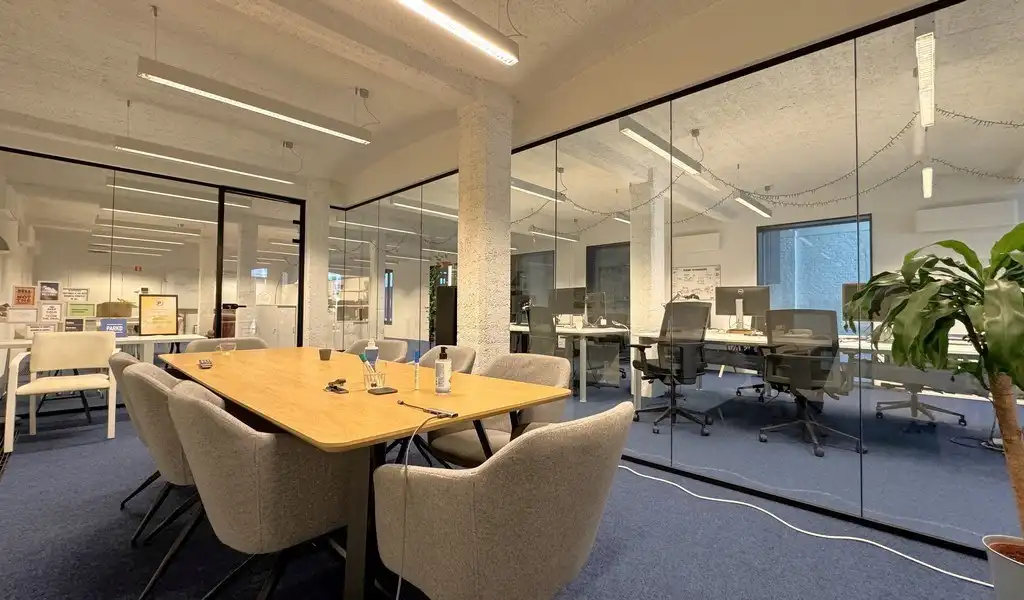 Kantoren te huur in Valkeniersnatie te Antwerpen foto 5