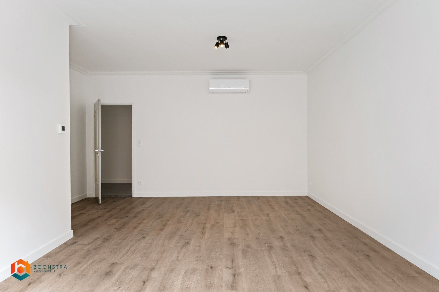 Gelijkvloers app met 2 slpkrs te Putte foto 4