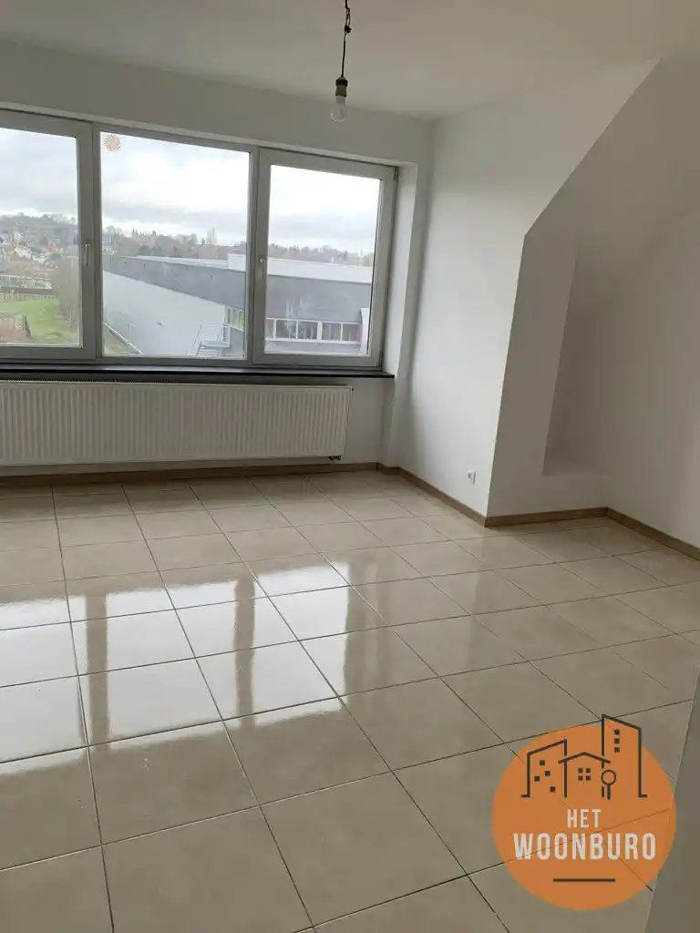 Appartement 3e verdieping met autostaanplaats foto 4