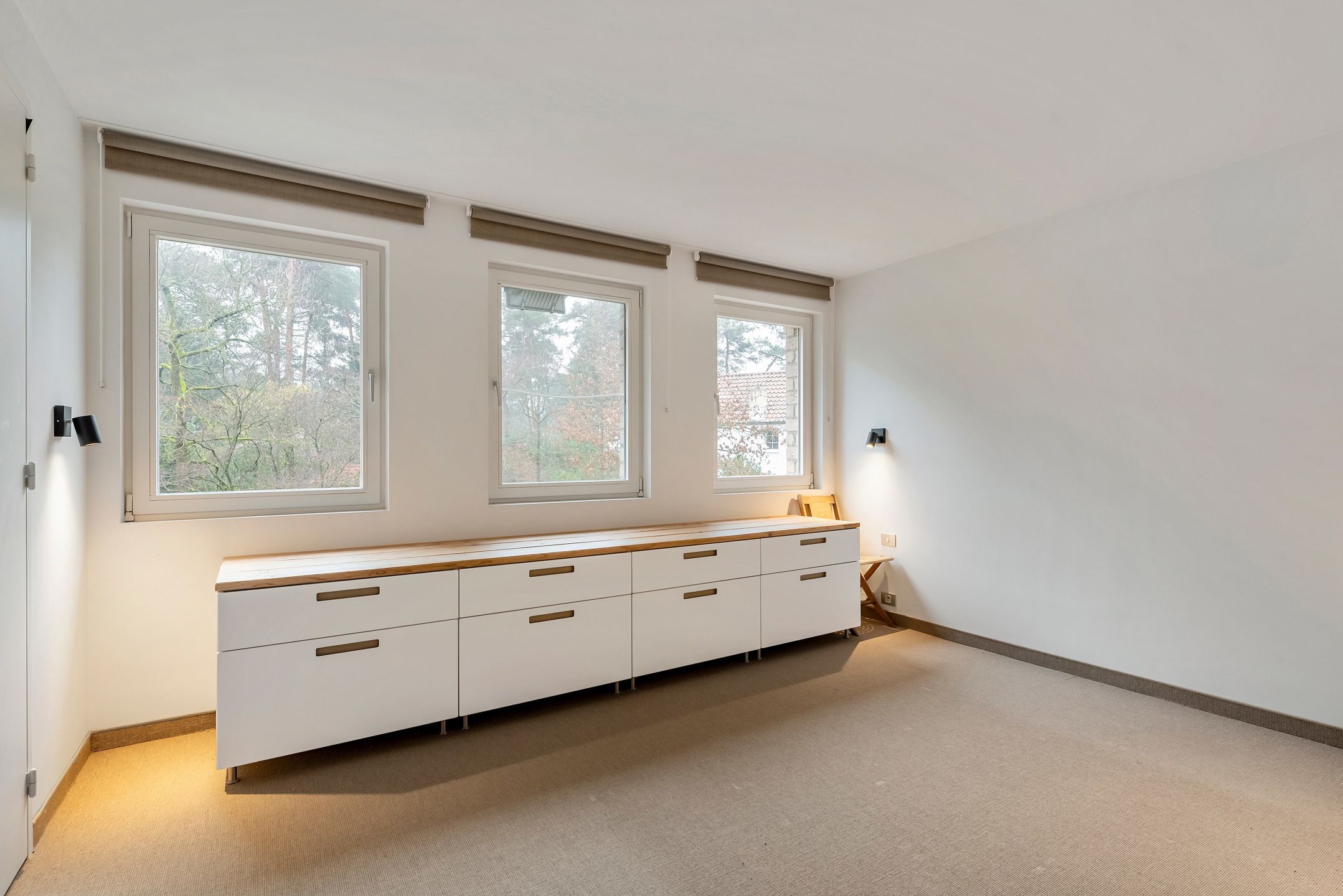 Woning met zwembad op zuidgericht perceel van ca. 2145 m² foto 19