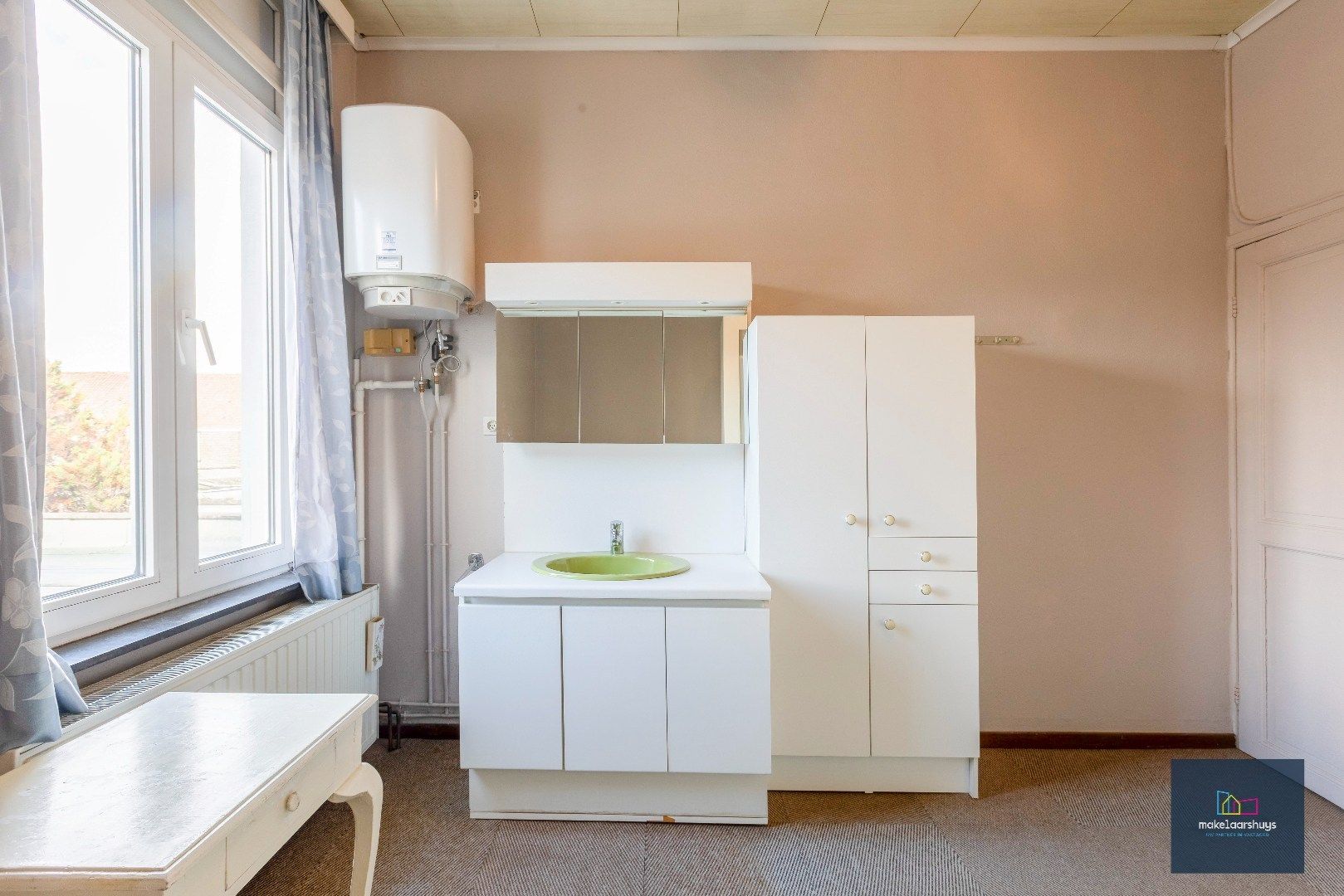 Charmante op te frissen rijwoning met ruime stadstuin  foto 13