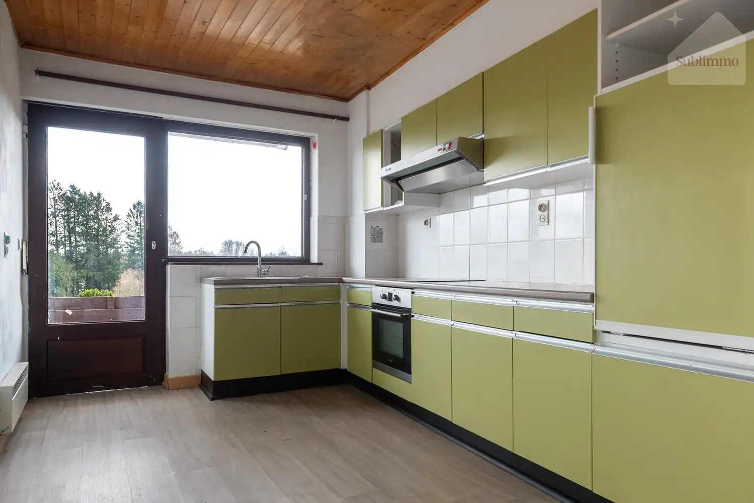 Opbrengsteigendom met 2 appartementen, tuin en garages te koop in Mol centrum foto 25