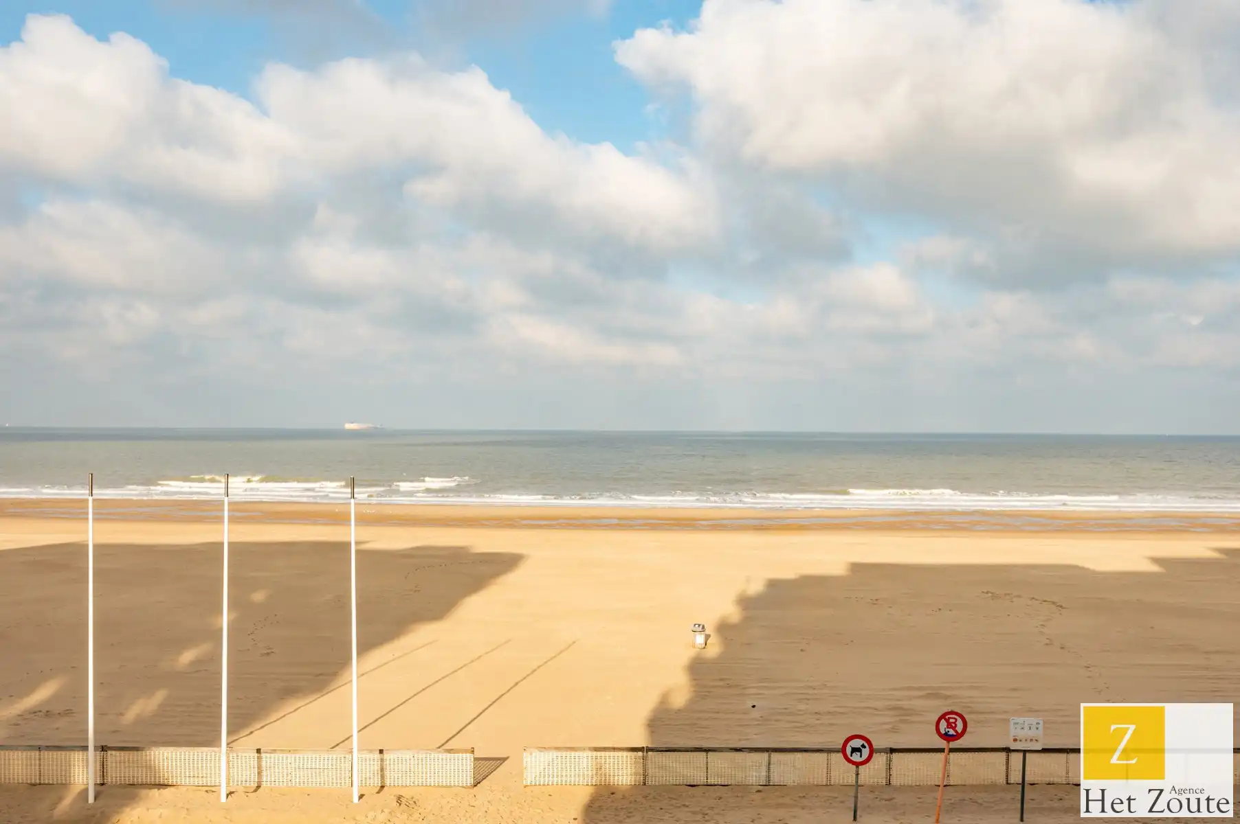 Appartement met frontaal zeezicht in Het Zoute foto 17