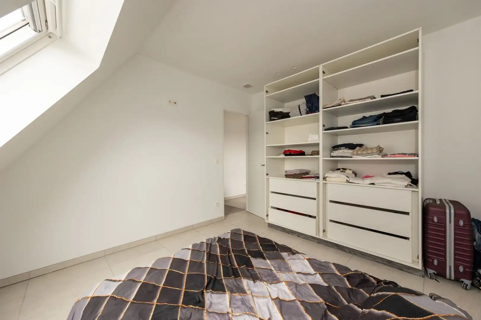 Energiezuinig appartement met twee slpks en parking foto 6