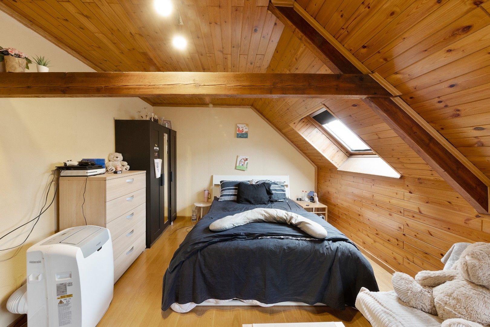 Makkelijk gelegen woning met 3 slaapkamers stadsrand foto 11