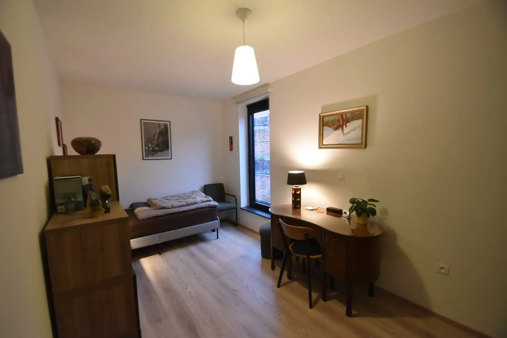 Centraal gelegen nieuwbouw appartement met staanplaats foto 8