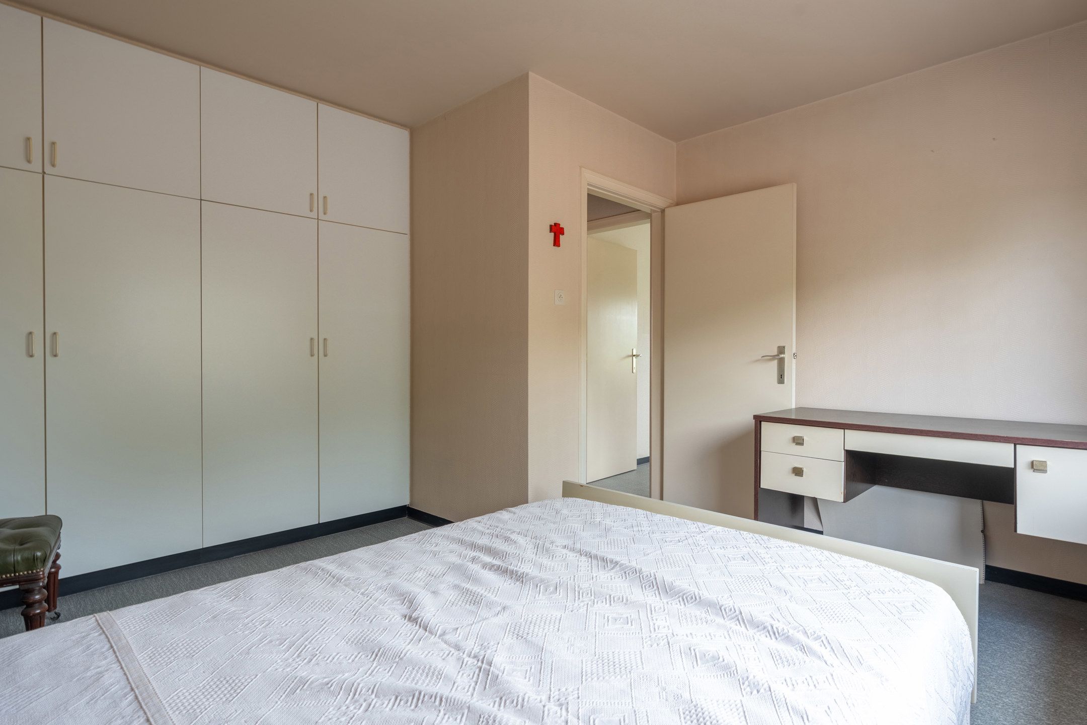 Ruime, te renoveren woning met vergund magazijn te Beerse foto 20