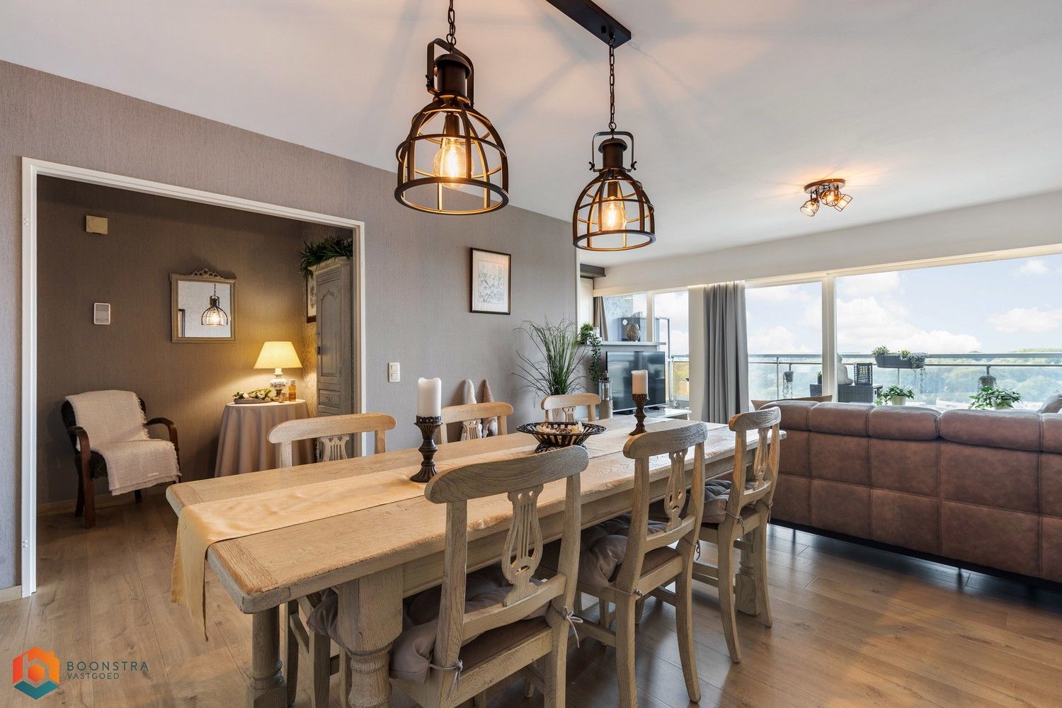 Gerenoveerd app. met 2 slpkrs en parking in Mechelen foto 3