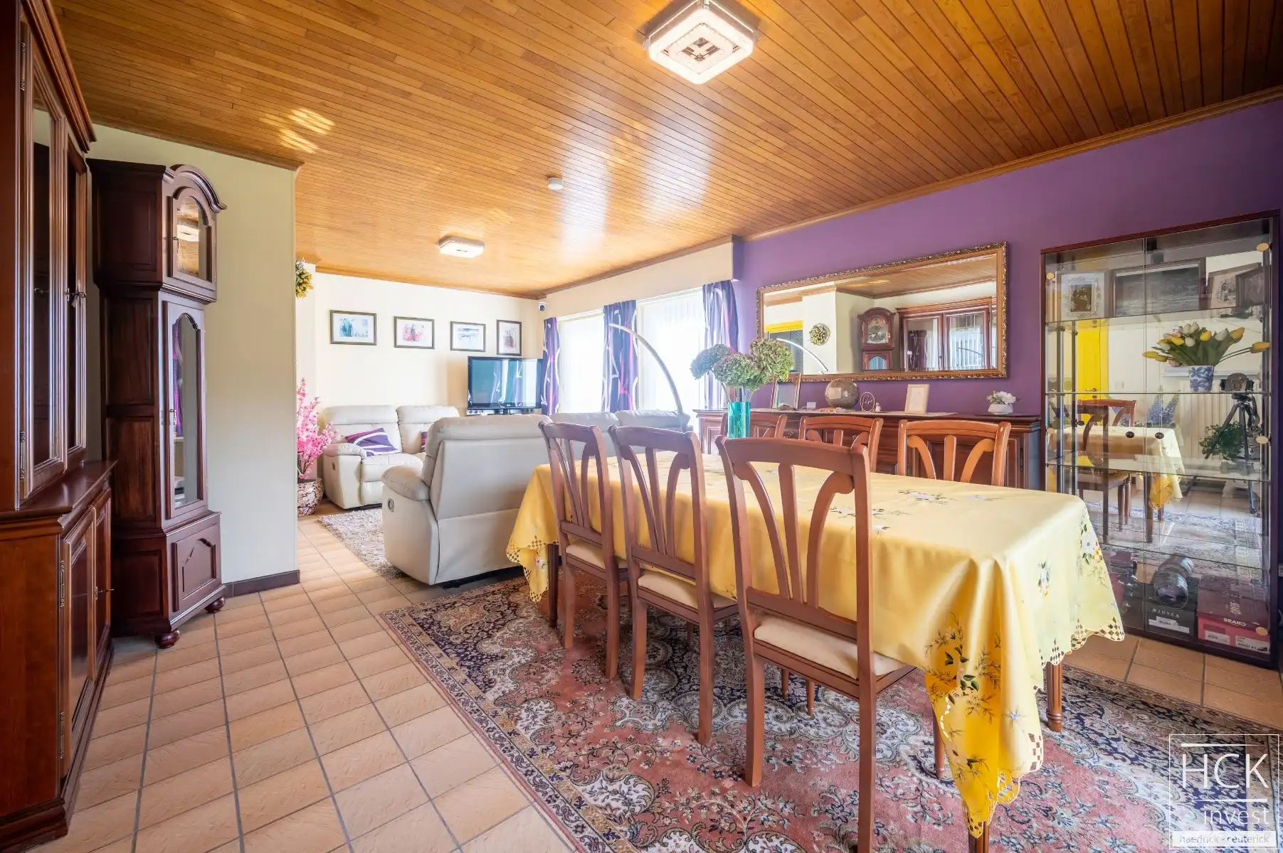 KRUISHOUTEM - Ruime halfopen woning met 4 SLPK, op een aantrekkelijk perceel van 402 m²! foto 4