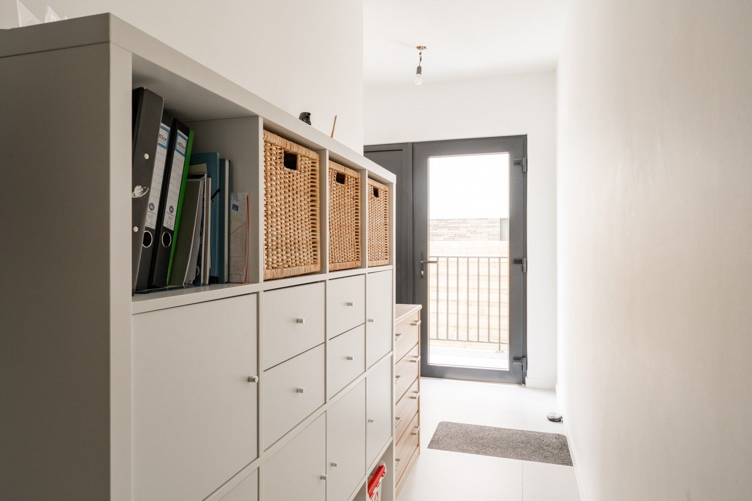 Ruim en volledig gerenoveerd 3 slaapkamer appartement foto 12
