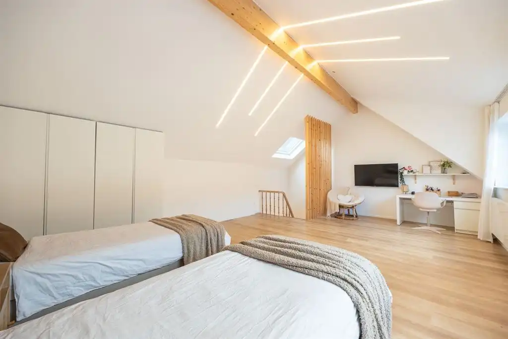 Stijlvol gerenoveerd herenhuis (EPC A) met parkeermogelijkheid foto 26