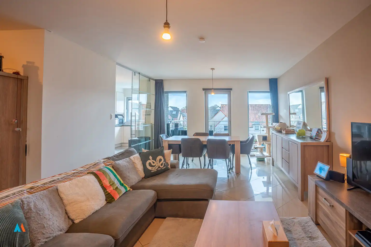 Appartement met twee slaapkamers en een garagebox foto 2