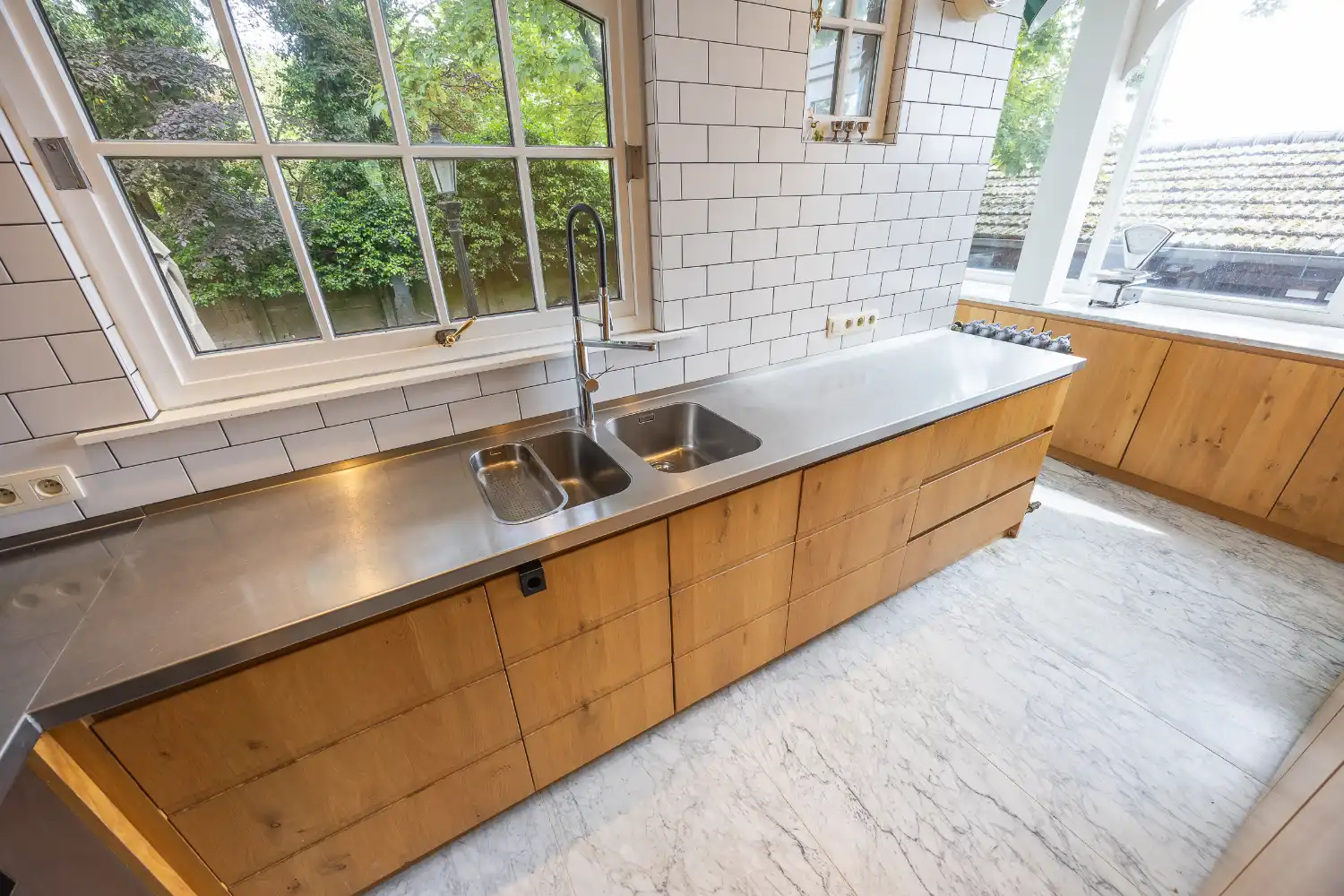 Karaktervolle woning op uniek domein foto 14