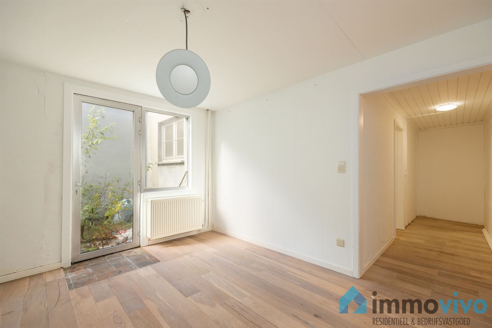 Handelsgelijkvloers op toplocatie in centrum foto 11