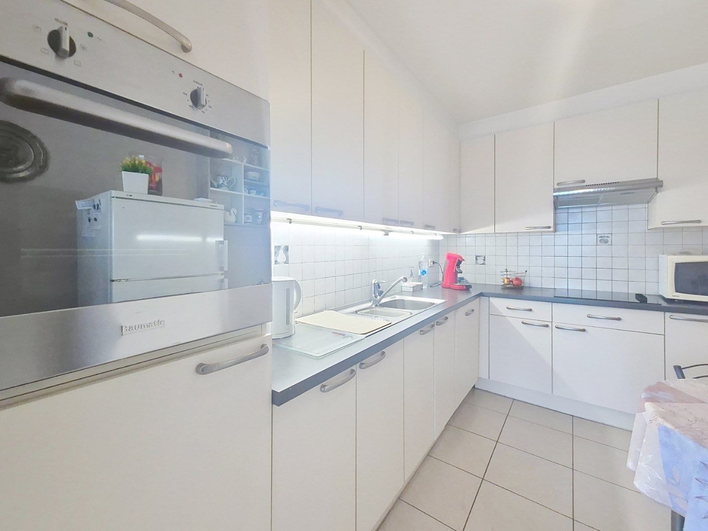 Appartement met 2 slaapkamers, terras en garagebox foto 6