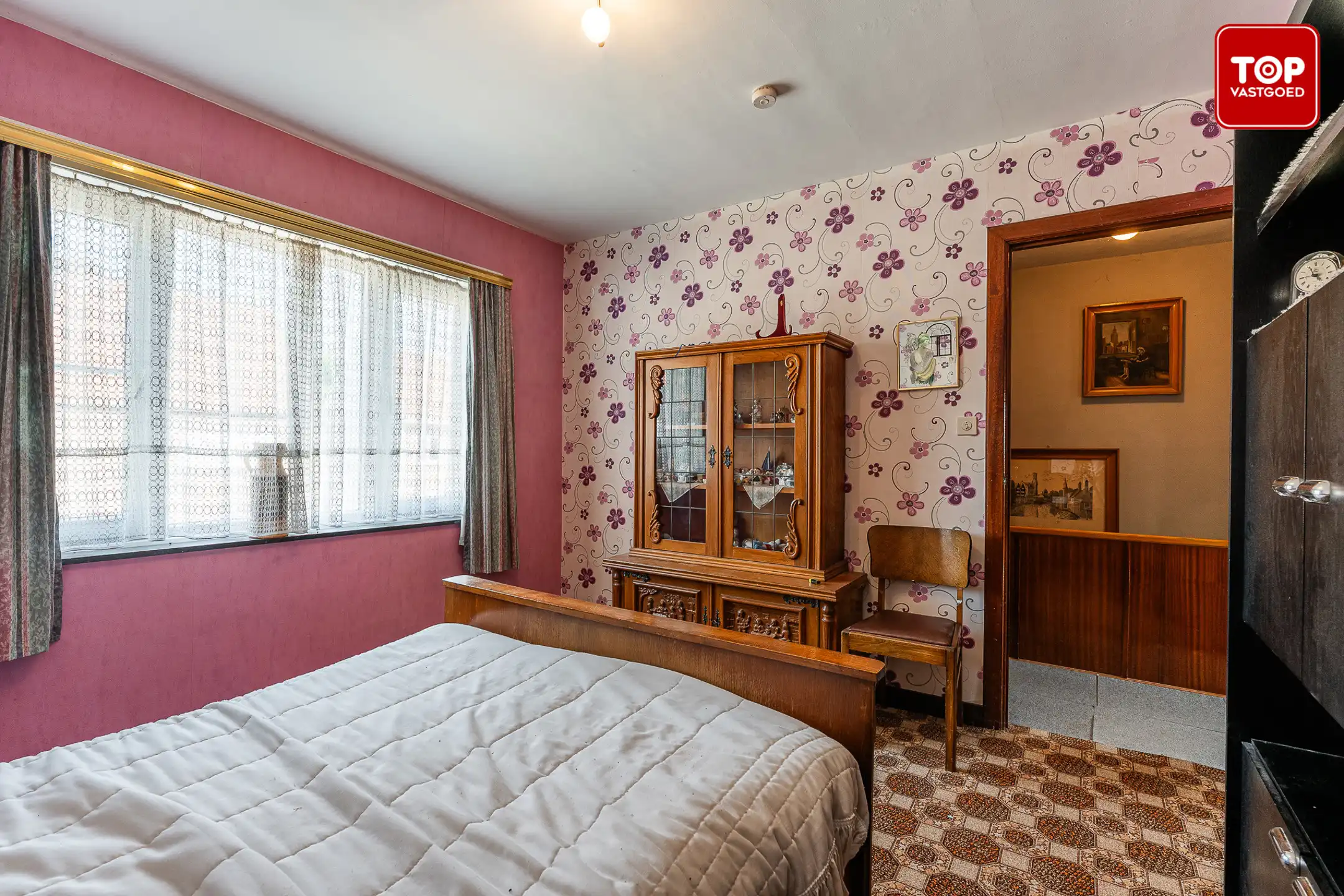 Te renoveren woning met prachtige, zonnige tuin foto 15