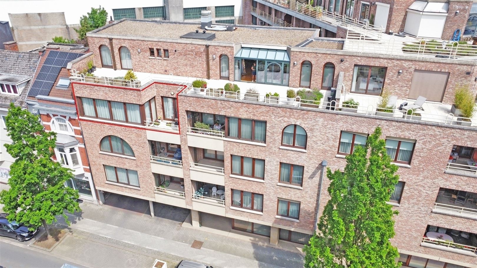 Goed onderhouden appartement in residentie 'Villers' foto 2