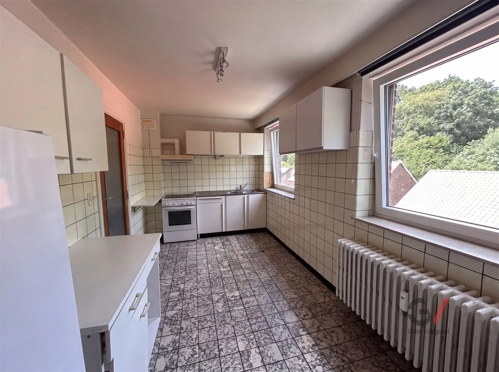 Appartementsgebouw foto 7