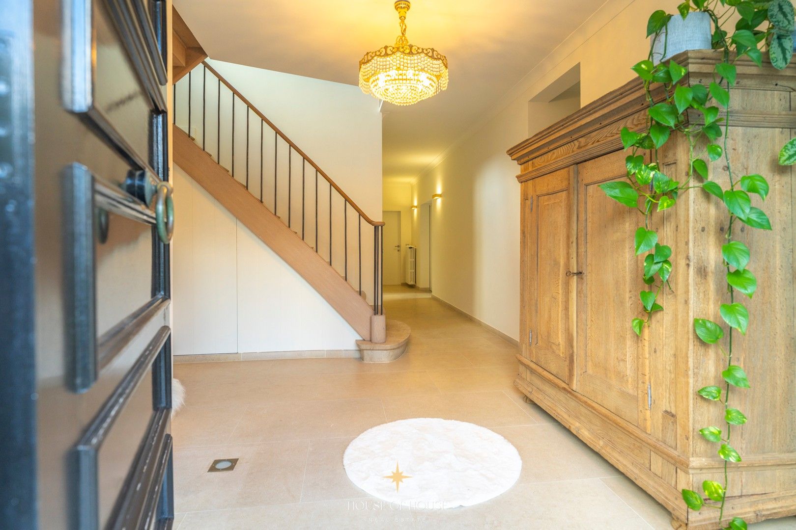 Exclusieve villa met privépraktijken in Sint-Andries foto 3
