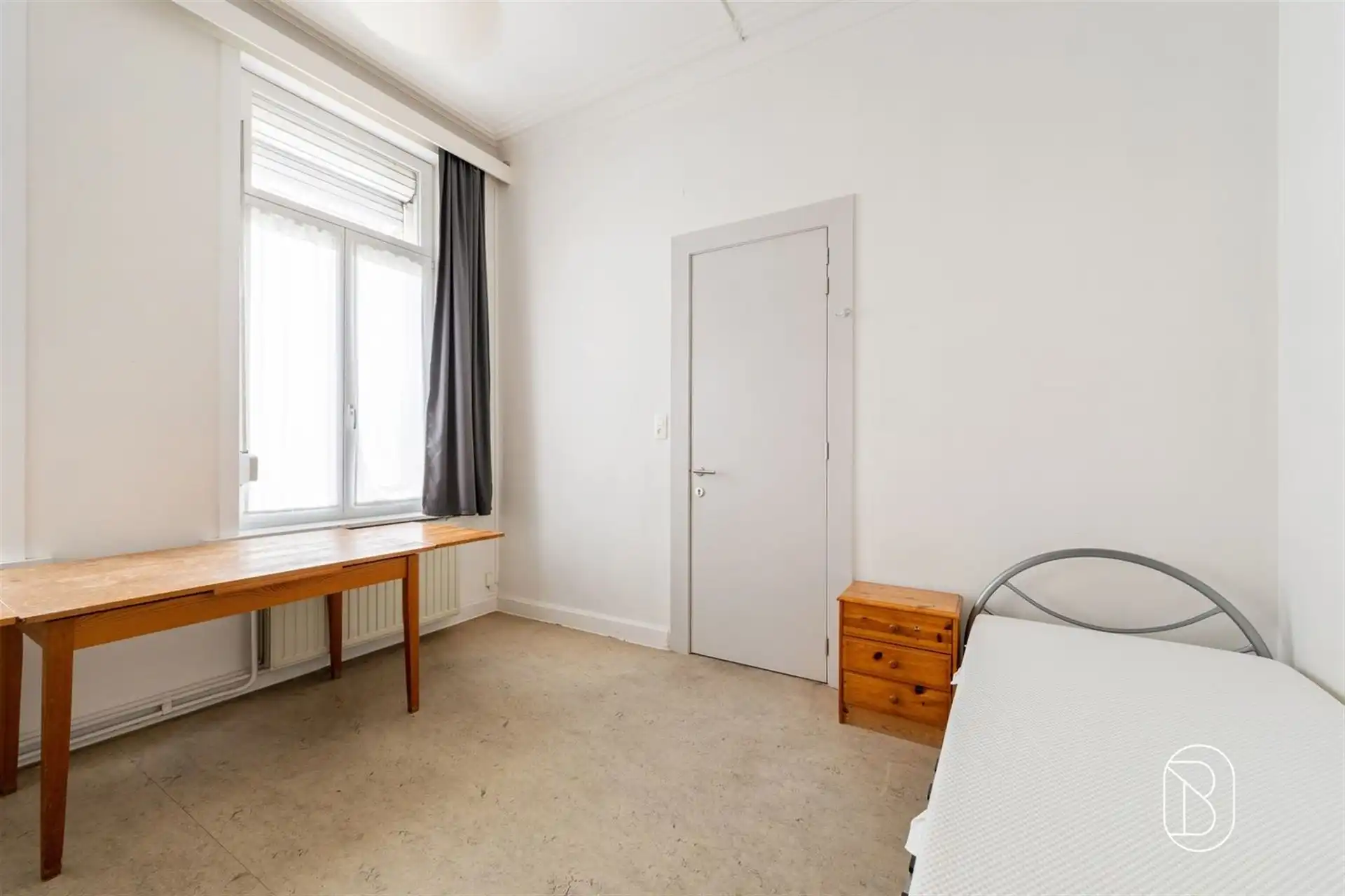 Opbrengsteigendom met 8 studentenkamers foto 9