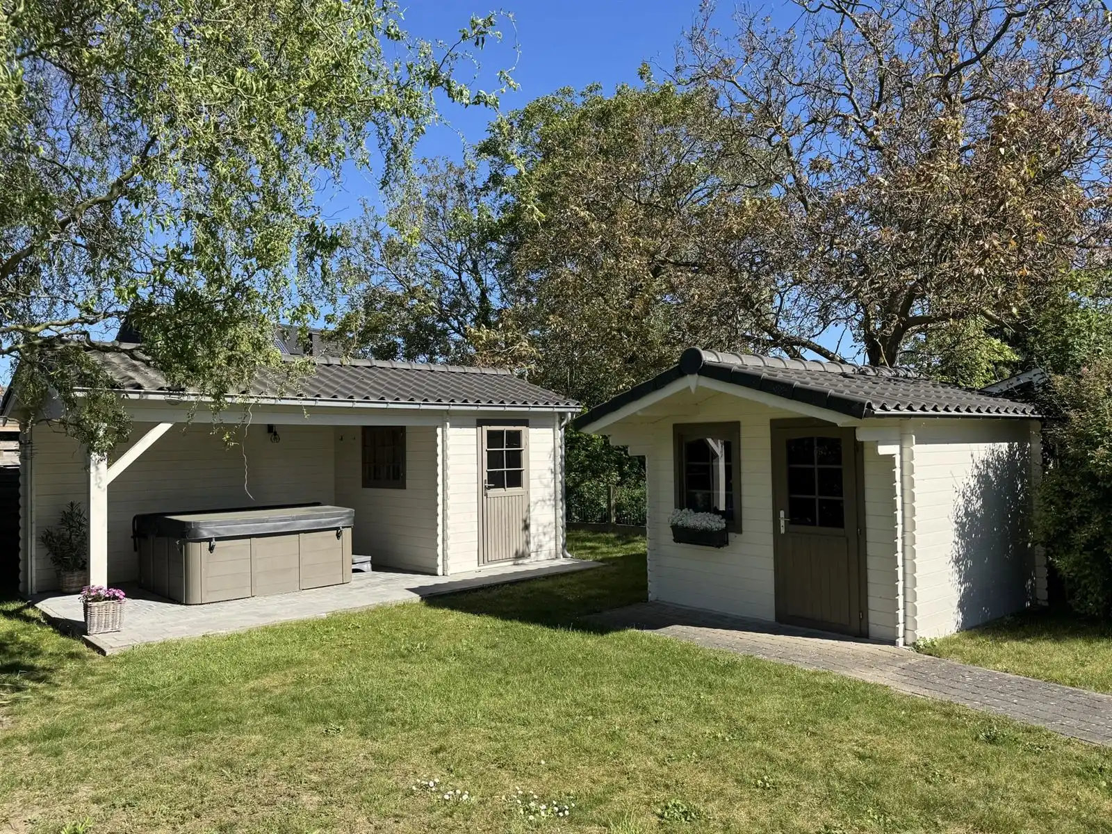 Kraaknet onderhouden woning foto 17