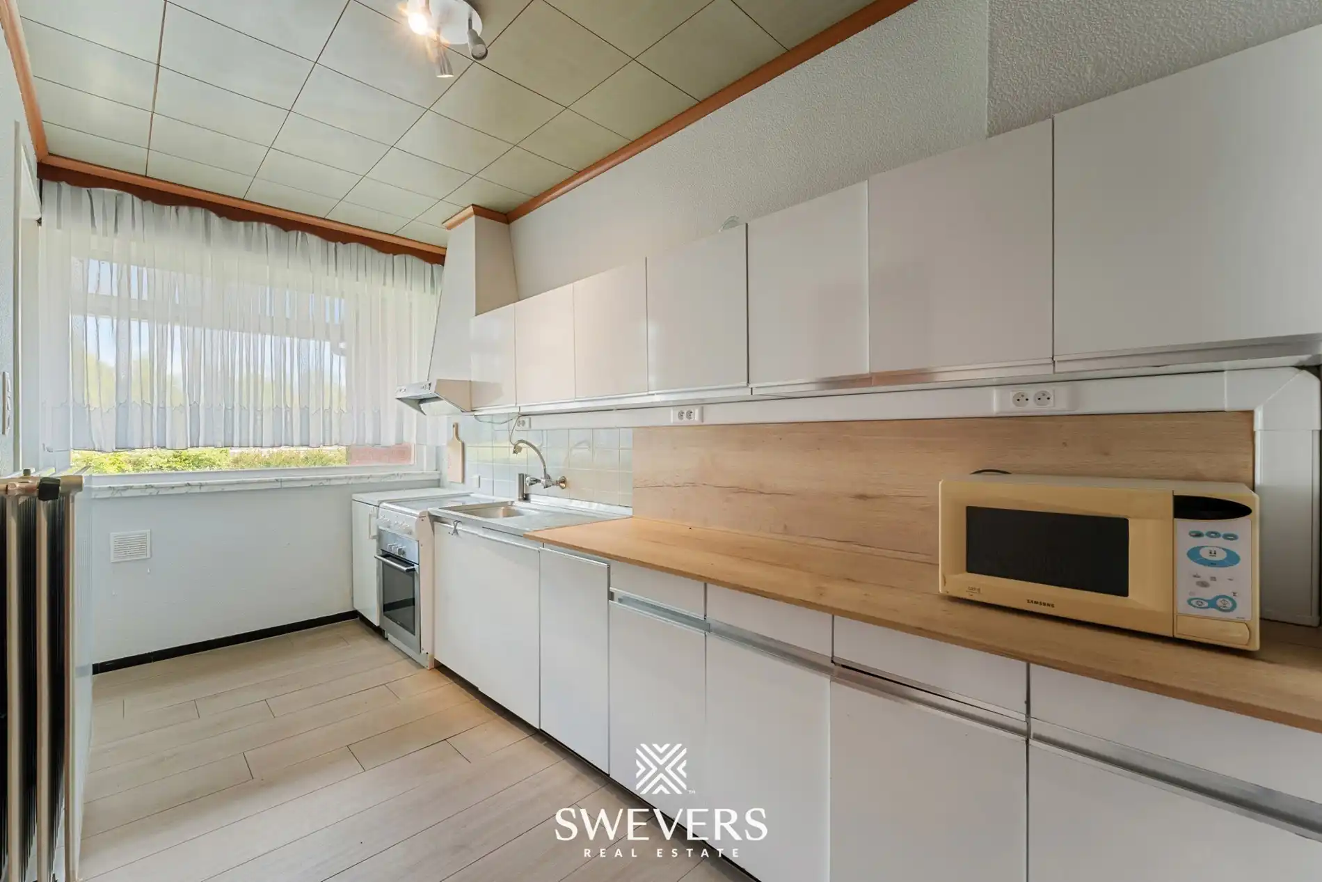 Open bebouwing met 3 slaapkamers, ruime zolder (21 m²) en inpandige garage in Beringen foto 7