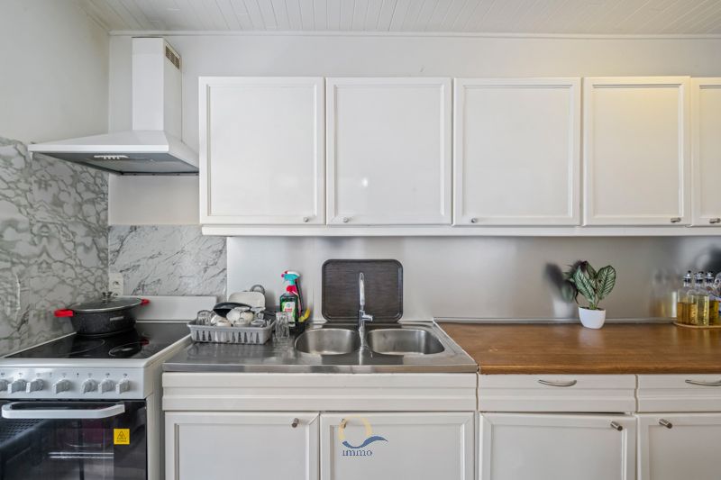 Res. West-End - Verzorgd en instapklaar 2 slaapkamer appartement gelegen kortbij de Visserskaai foto 5