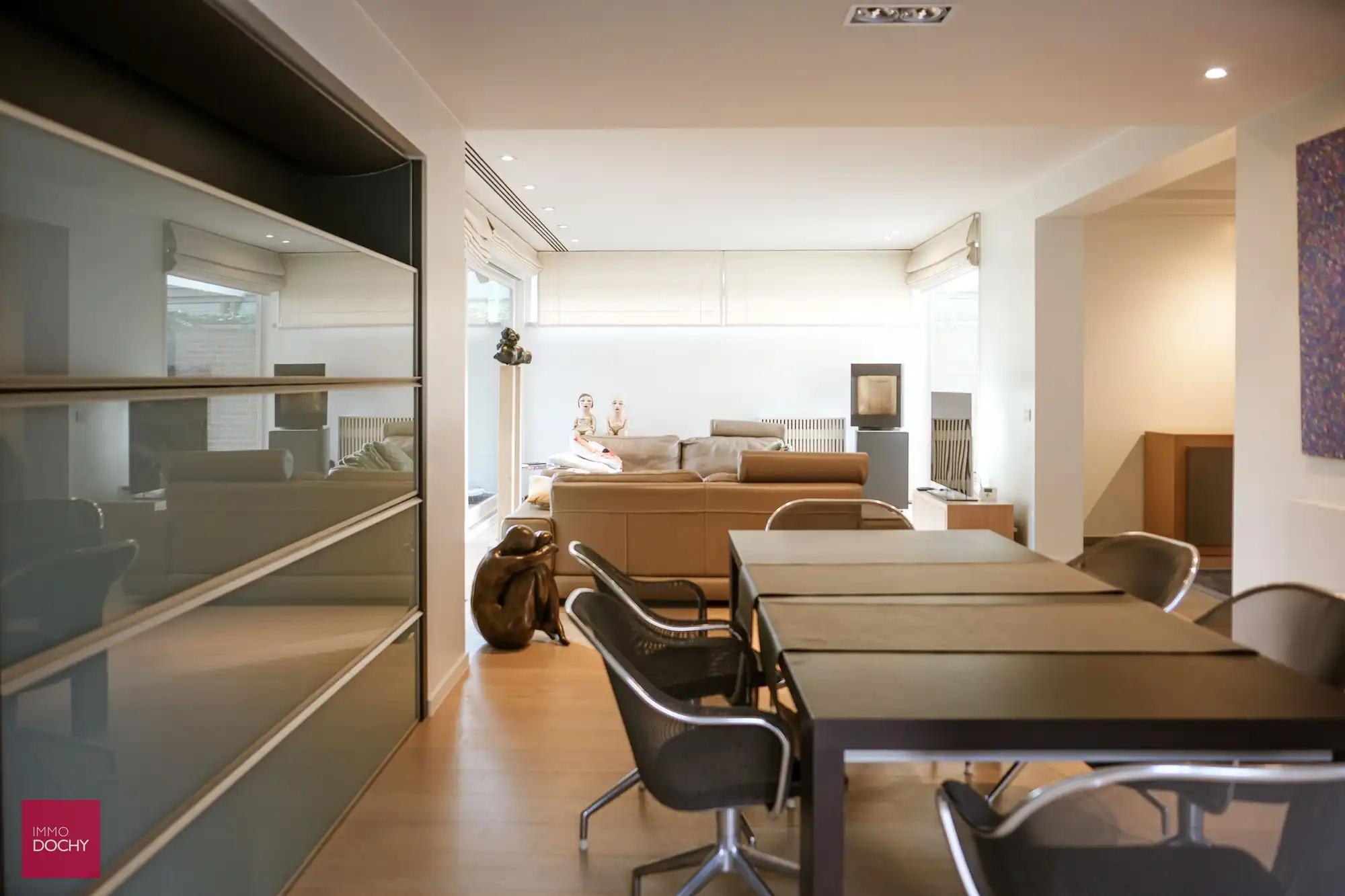 Standingvolle afgewerkte villa op rustige centrale ligging | doodlopend straatje foto 18