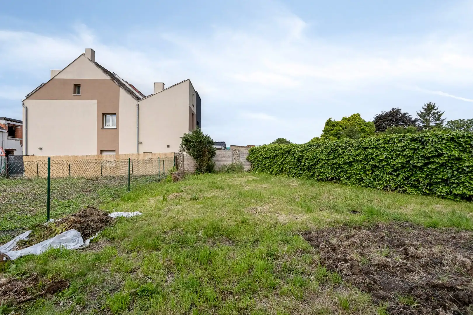 TE RENOVEREN WONING met 2/3/4 slaapkamers en tuin – 1640 SINT-GENESIUS-RODE foto 3