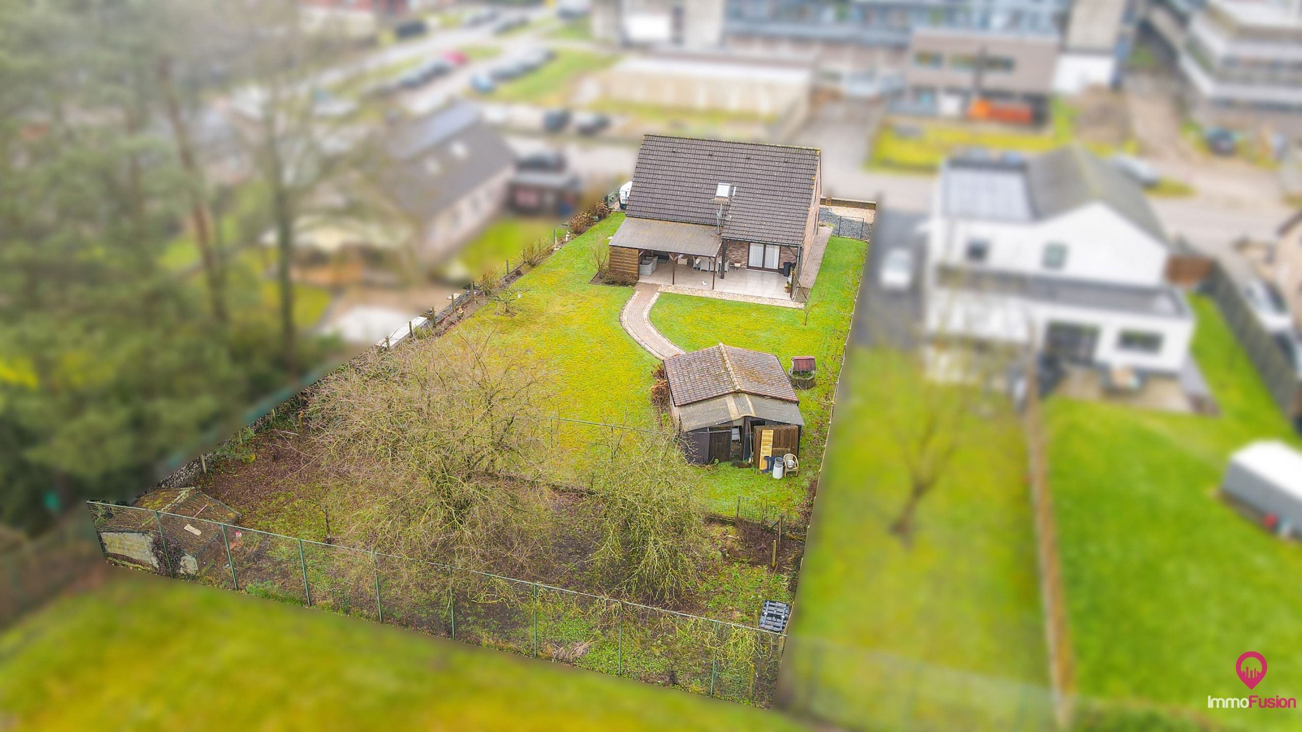 Gezellige woning met 3 slaapkamers en prachtige tuin! foto 49