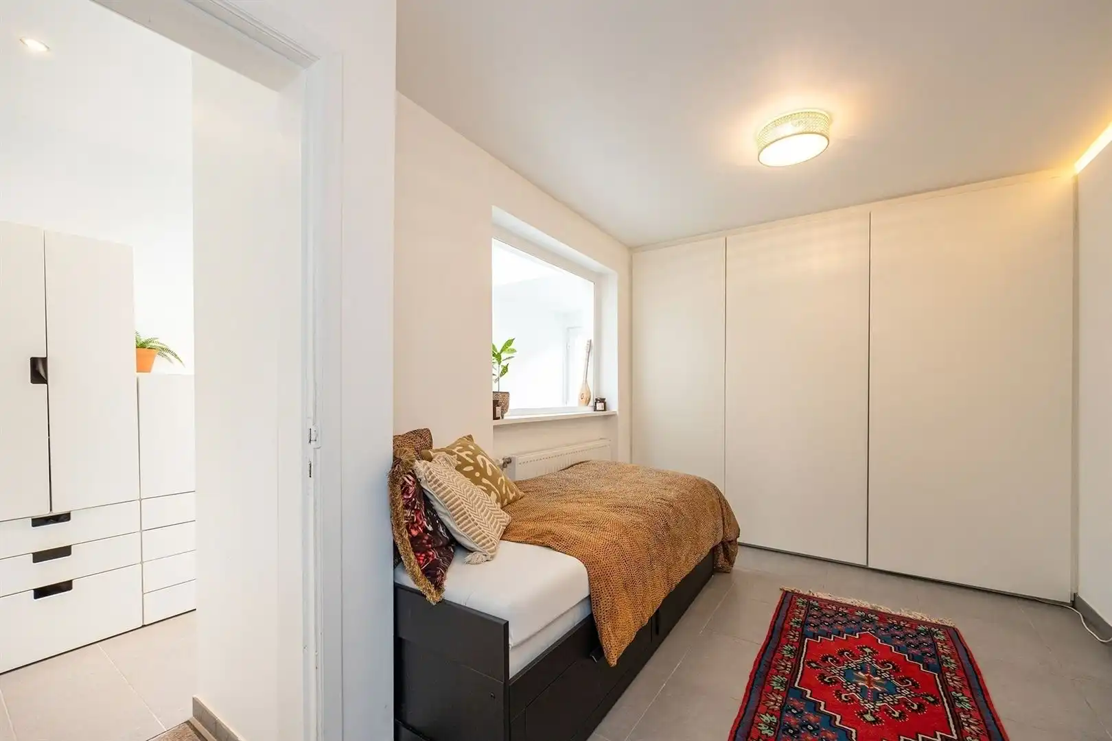 Stadswoning met privatieve tuin & garage foto 6