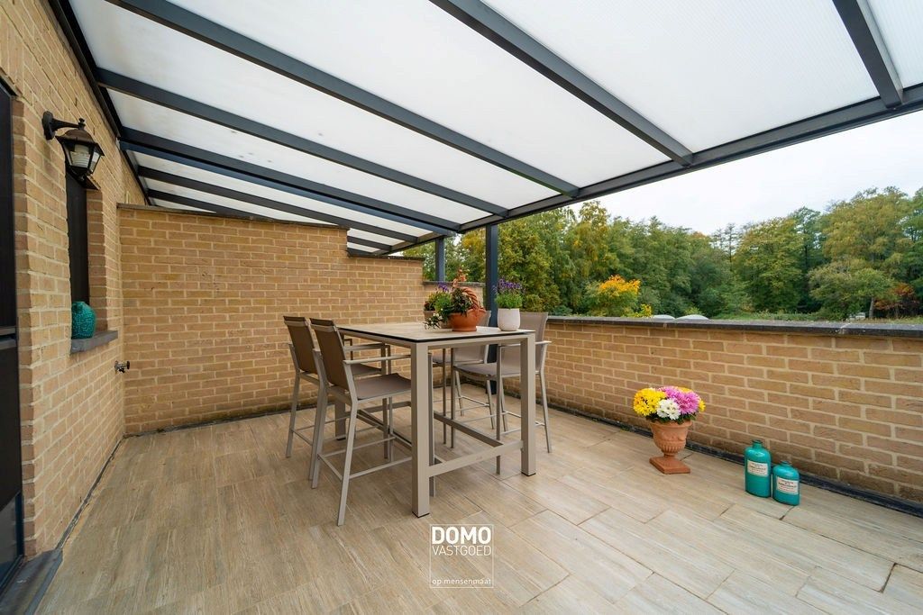 INSTAPKLAAR DUPLEXAPPARTEMENT MET TERRAS EN AUTOSTANDPLAATS IN HEUSDEN-ZOLDER foto 7