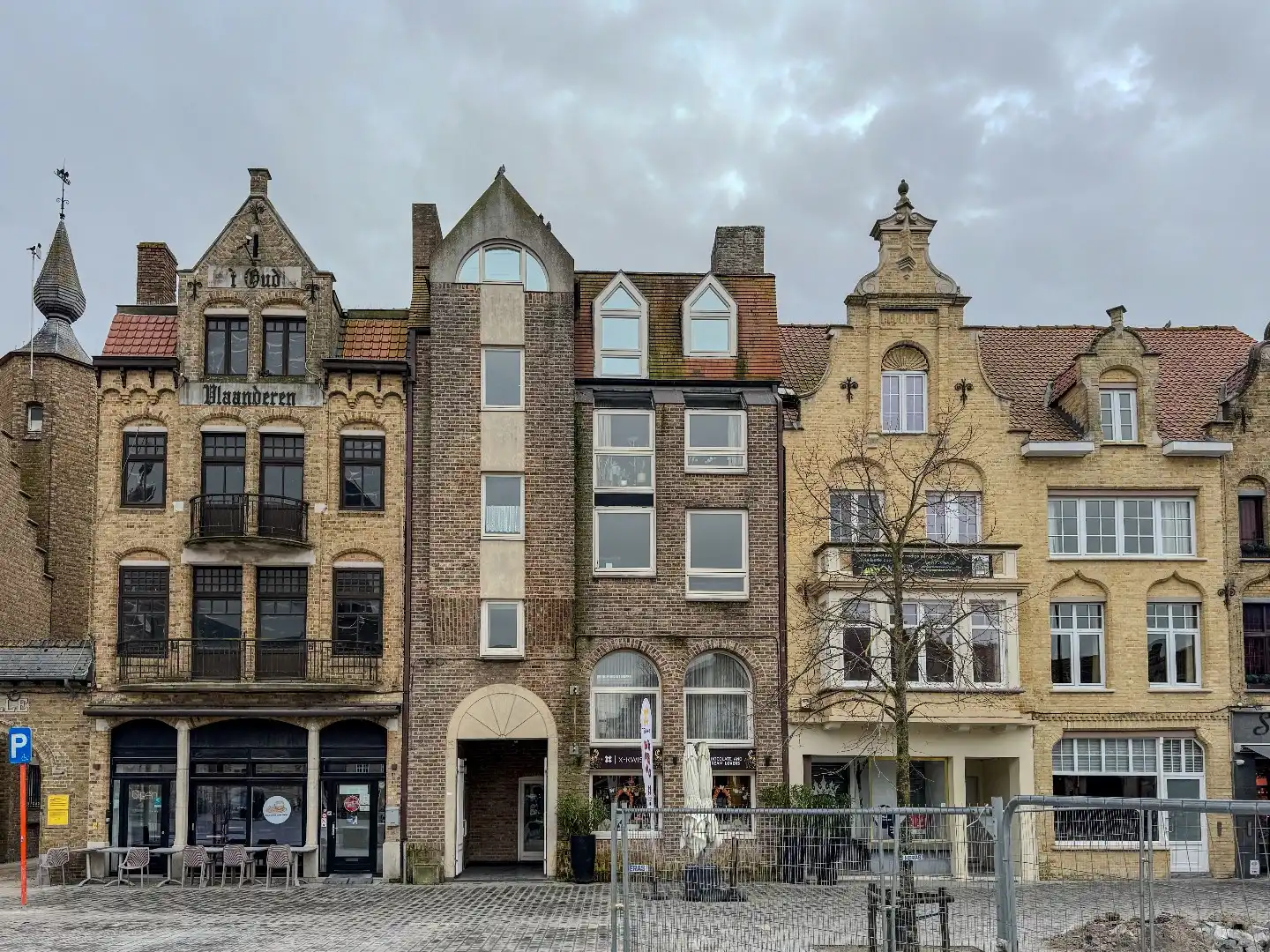Centraal gelegen appartement met 2 slaapkamers. foto 22