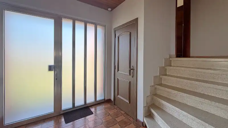 Instapklaar landhuis van 215m² op 5 are 79 ca foto 15