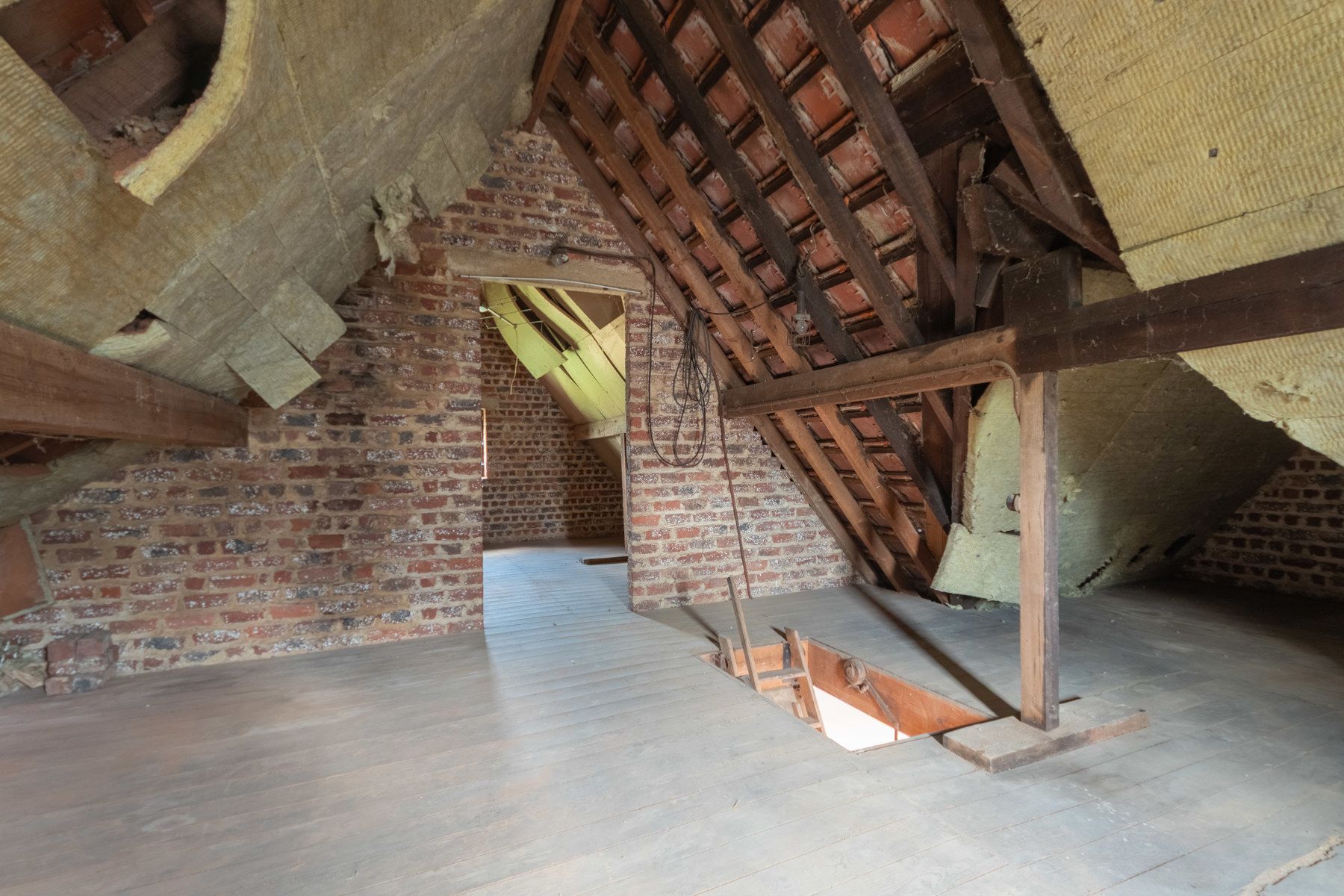 Te renoveren villa met 3 slaapkamers op perceel van 10a 52ca foto 14
