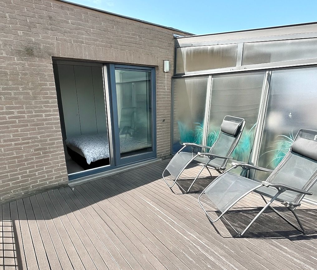 Zonnig duplex-appartement met panoramisch uitzicht foto 23