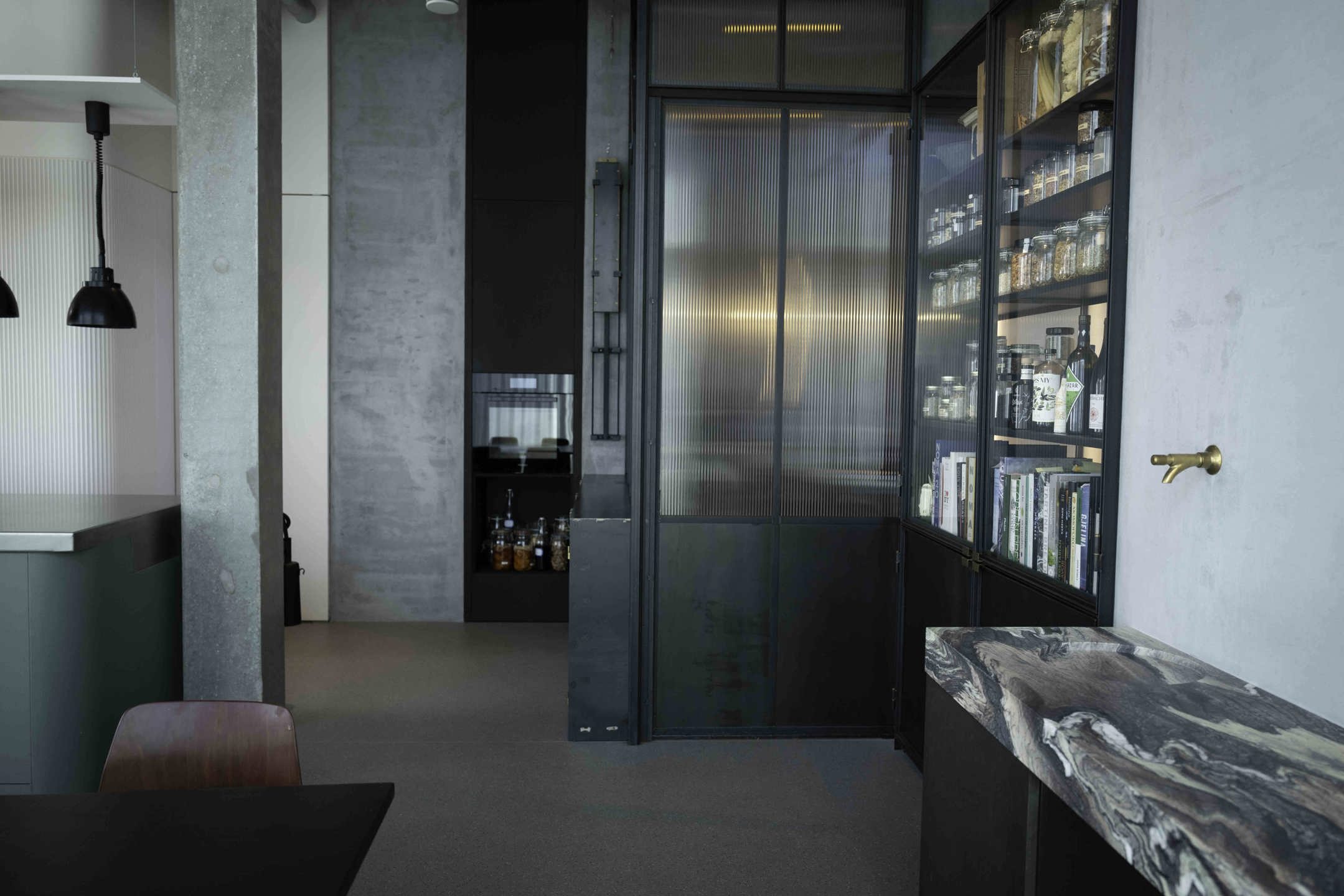 Polyvalente ruimte - ideaal als kantoor of praktijk foto 14